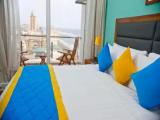 Deluxe Suite with partial sea view