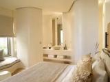 Deluxe Suite with view