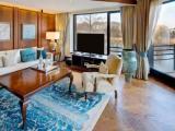 Presidential Double Suite with lake view