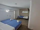 Economy Triple room
