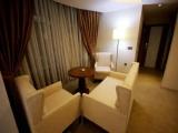 Suite with land view