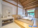 5 Bedrooms Standard room