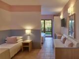 Family room with garden view