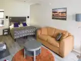 Twin Studio
