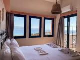 Standard Quadruple room with sea view