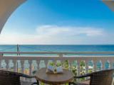 Family Apartment with sea view