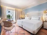 Classic room with pool view