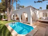 3 Bedrooms Villa