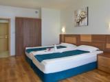 2 Bedrooms Suite with balcony and with sea view
