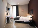 Standard Double room with city view