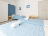 Standard Triple room with balcony