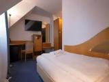 Basic Single room