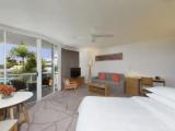 Superior room with pool view