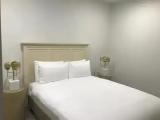 1 Bedroom Deluxe Double Apartment