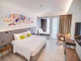 Deluxe Double room with city view