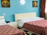 Standard Triple room with balcony