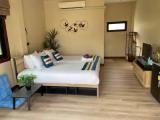 Deluxe room with pool view
