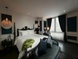 Standard room with city view