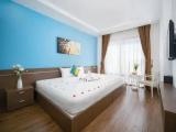 Luxury Quadruple Suite with balcony and with city view
