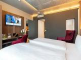 Suite with balcony