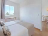 1 Bedroom Quadruple Apartment with balcony
