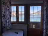 Standard Single room with lake view