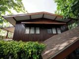 3 Bedrooms Villa with balcony