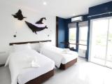 Standard Twin room with balcony