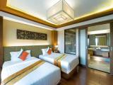 Standard Quadruple Family room