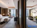 Suite with view