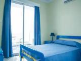 2 Bedrooms Apartment with sea view