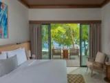 Suite with balcony and beachfront