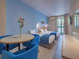 Triple room with sea view