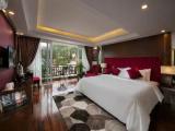 Deluxe room with balcony