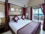 Double Junior Suite with pool view
