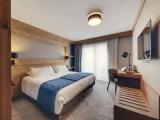 Comfort room with balcony