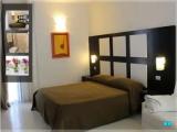 Standard room with balcony and with partial sea view