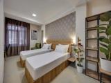 Standard room with balcony and with city view