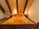 2 Bedrooms Cottage
