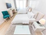 Standard Triple room with balcony