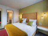 Suite with balcony