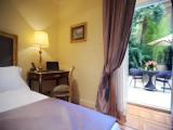 Premier room