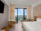 Family Double room with ocean view