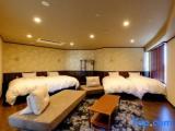Standard room with mountain view