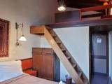 Standard Triple room with sea view