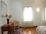 1 Bedroom Apartment with garden view