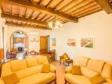 2 Bedrooms Single Apartment