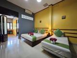 Deluxe Triple room with balcony
