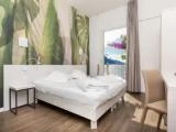 Standard Triple room with balcony and with lake view