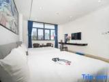 Quadruple Family Suite